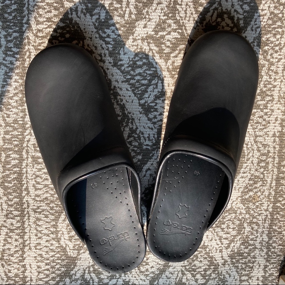 Dansko Sonja Black Oiled Clog